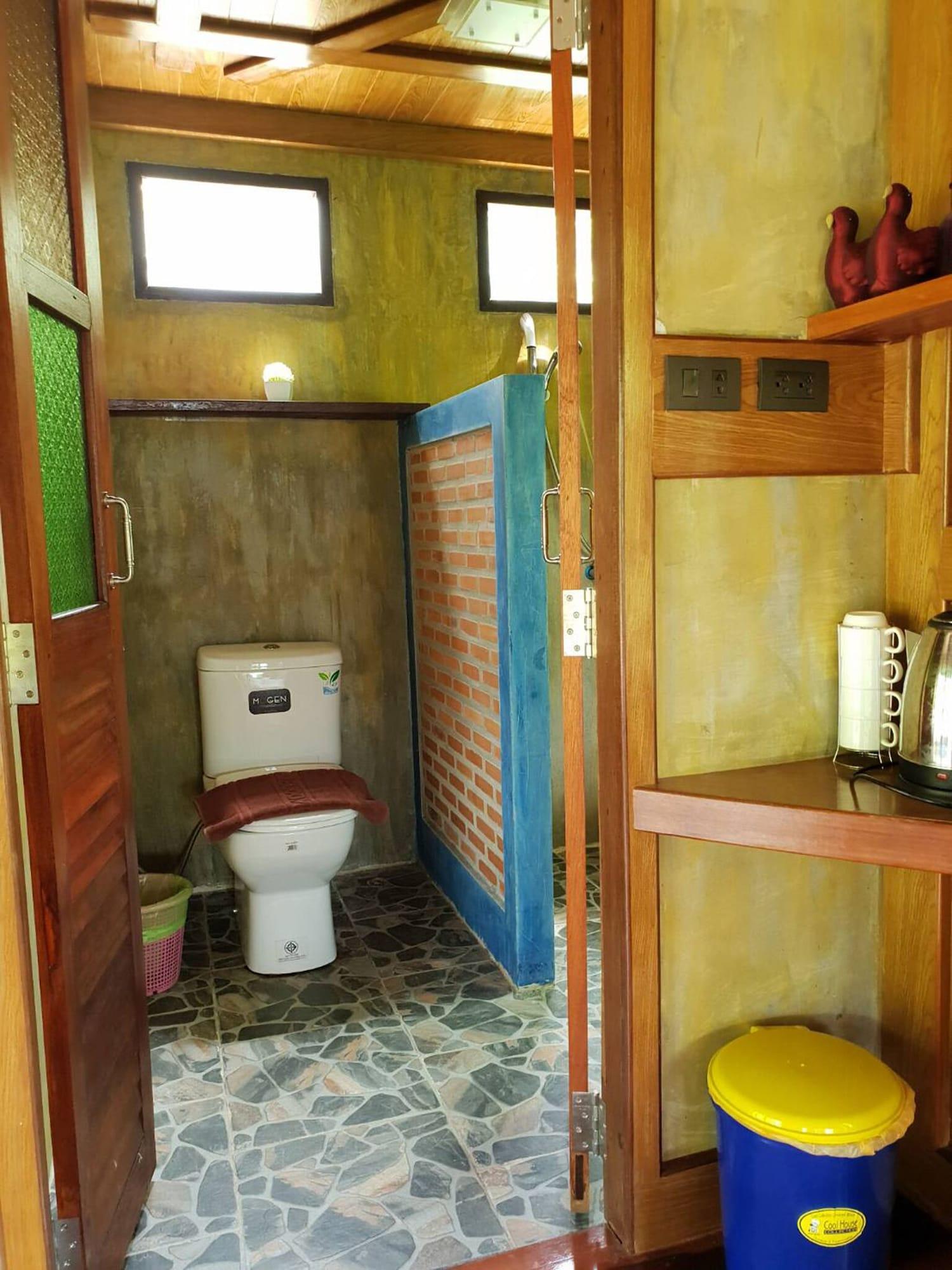 Baan Suan Hill Resort Ban Tha Khun Exterior photo