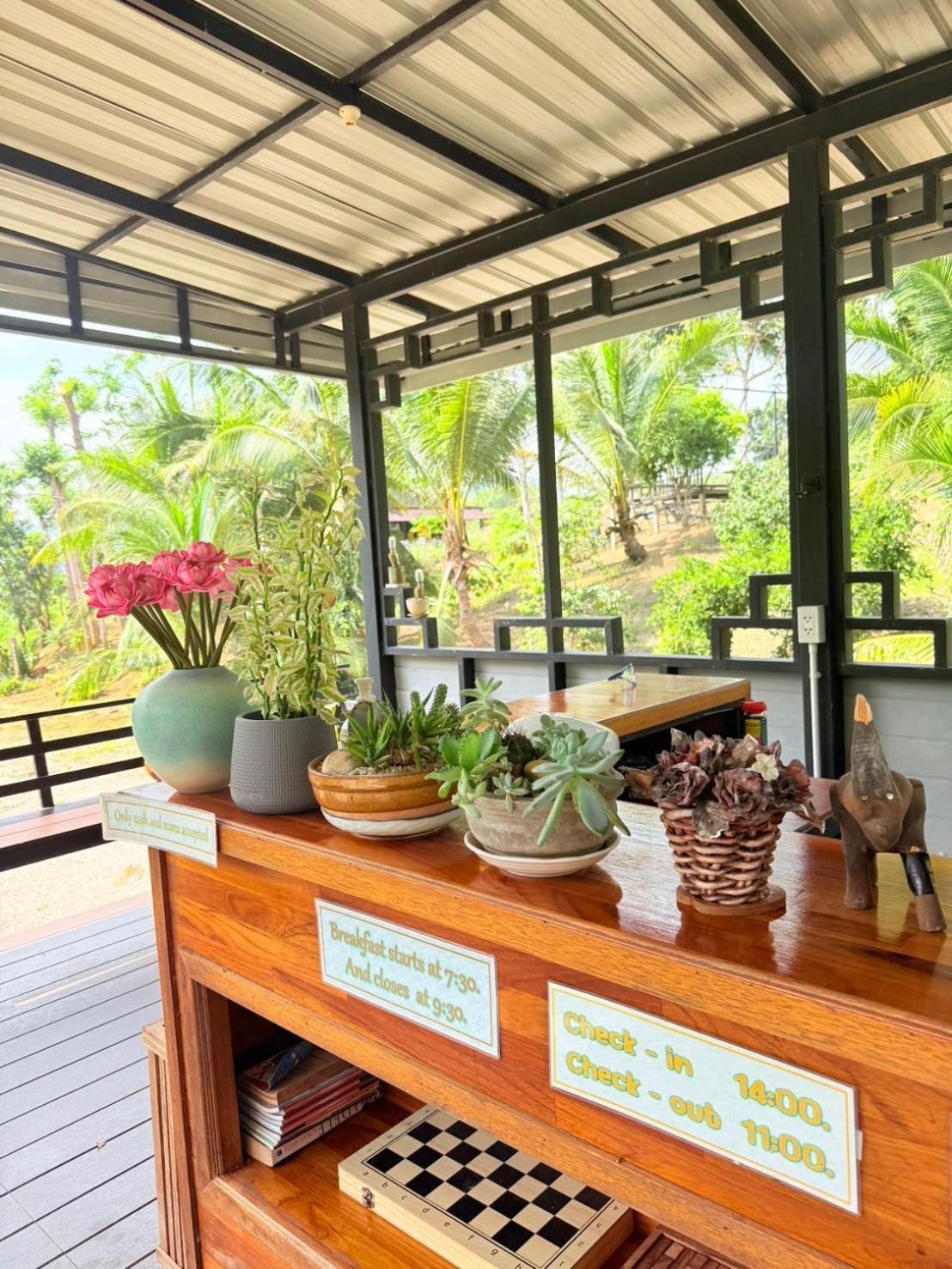 Baan Suan Hill Resort Ban Tha Khun Exterior photo